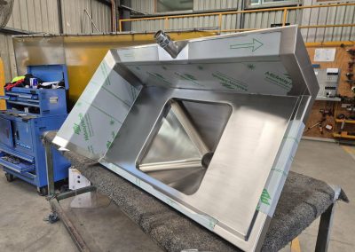 Stainless Steel Benching - Advanced Metal Products Warwick QLD 14